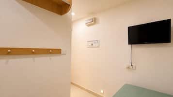Kamar Single | Meja kerja dan Wi-Fi gratis