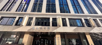 New Golden Mountain Apartments