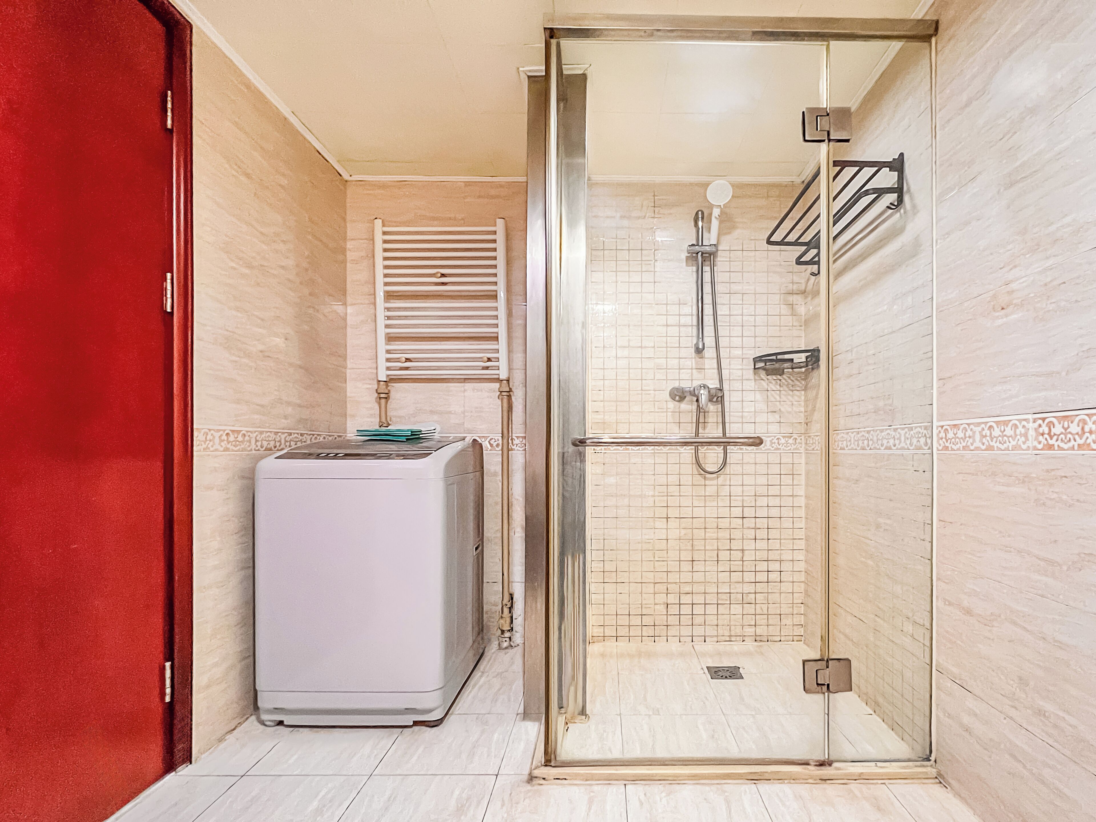 Comfort Condo, 1 Queen Bed, City View | Bathroom | Hair dryer, slippers, towels, soap