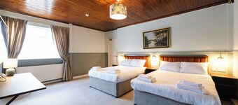 Laburnum Guest House - Heathrow London T5