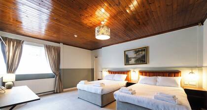 Laburnum Guest House - Heathrow London T5