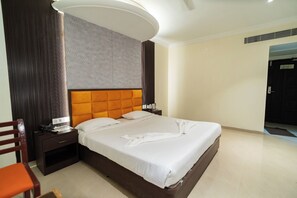 Premium Room | Free WiFi - PLA Residency Tanjore Annexe (Thanjavur)