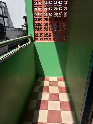 Junior Room, City View | Property grounds - Goodtime.stay (Thanh pho Ho Chi Minh)