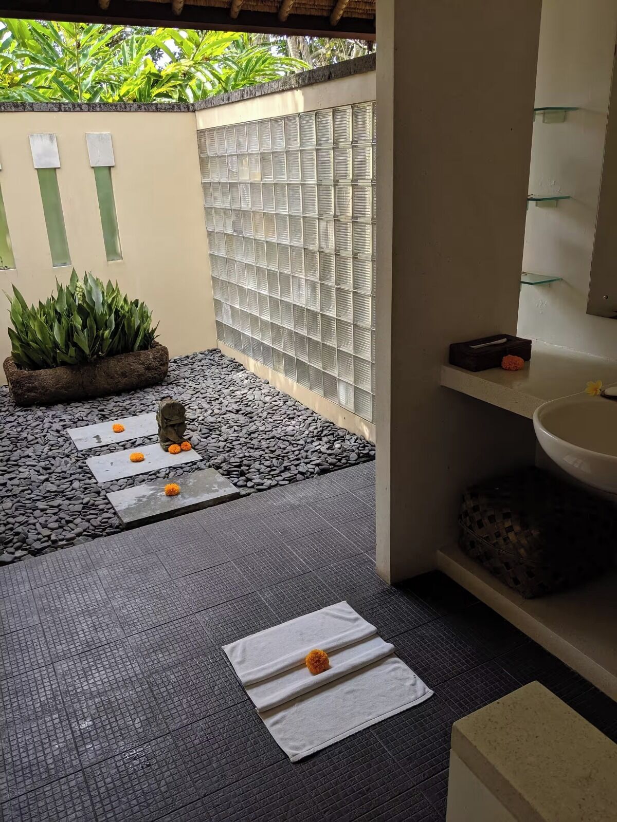 Vila família, vista para o jardim | Spa | Massagens