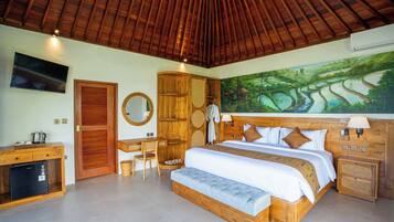 Deluxe Villa, Private Pool | In-room safe, soundproofing, iron/ironing board, free WiFi