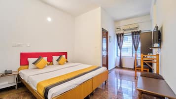 Standard Double Room | Iron/ironing board
