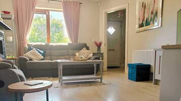 Smart TV, fireplace, video games, table football