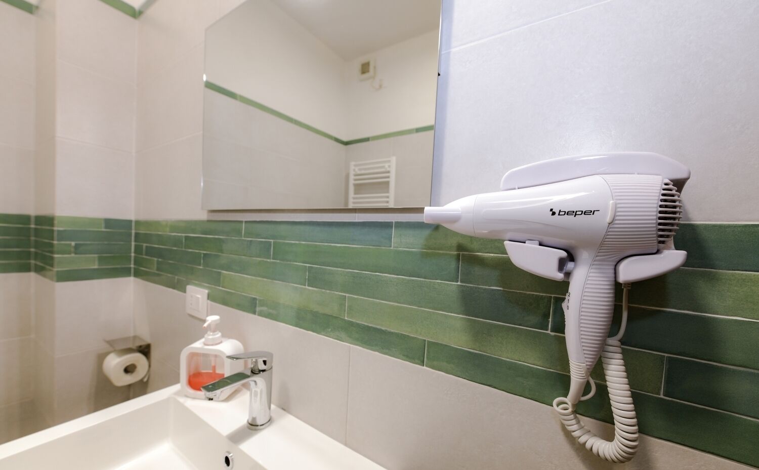 Double or Twin Room, City View | Bathroom