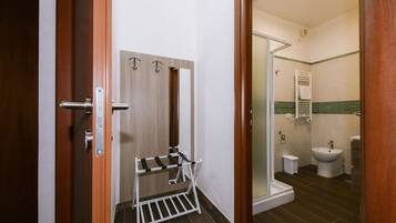 Double or Twin Room, City View | Bathroom