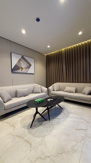 TV - 304 tara-JRE 2bedroom at Jabal Al Lweibdeh (Amman)