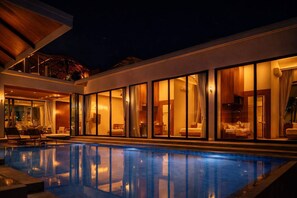 Pool - Luxurious 4BR Villa With Pool Gym Sauna Workspace (Rawai)