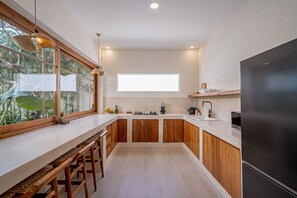 Private kitchen - Villa Ume (Munggu)