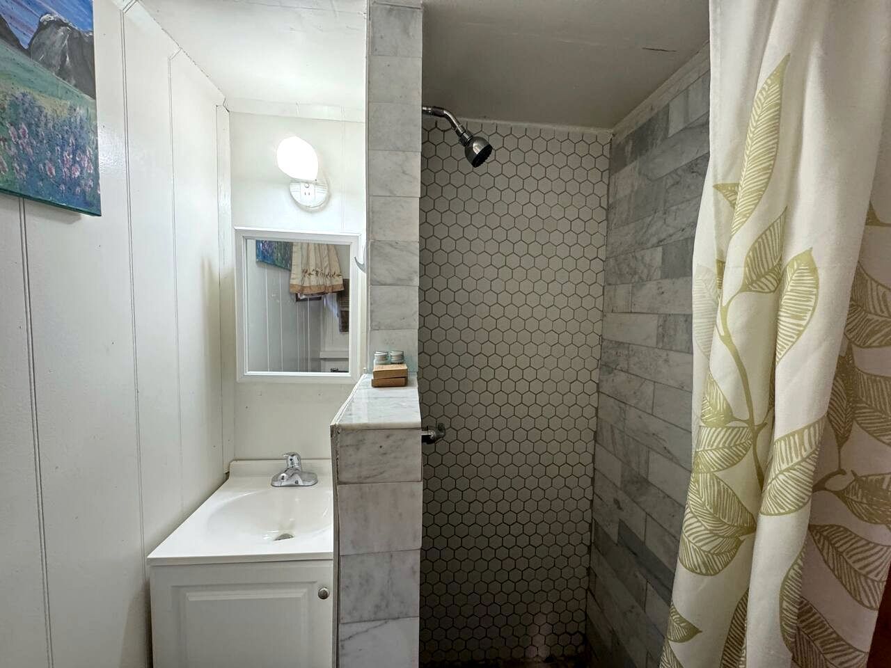 Towels, soap, shampoo