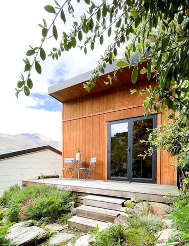 Spacious Suite Rental for Weekend Getaways on the South Island