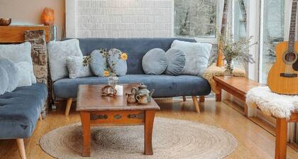 Spacious Suite Rental for Weekend Getaways on the South Island