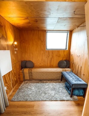 Interior - Spacious Suite Rental for Weekend Getaways on the South Island (Queenstown)