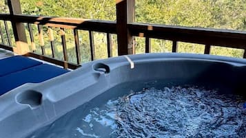 Baignoire à remous extérieure