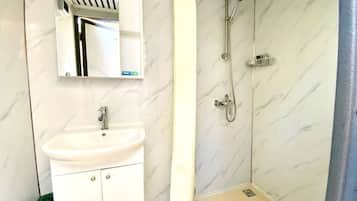 Towels, soap, shampoo, toilet paper