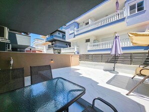Outdoor dining - 2 - IFESTOS Suite by SDR (Paralia)