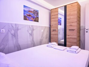 Spa - 2 - IFESTOS Suite by SDR (Paralia)