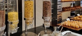 巴庫亞馬遜酒店  