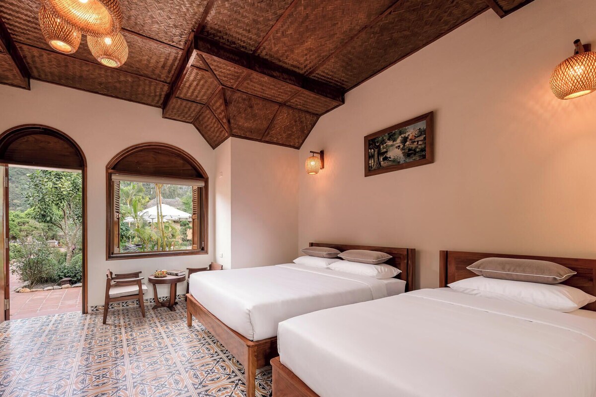 Garden Heritage Triple Bungalow | Minibar, free WiFi, bed sheets