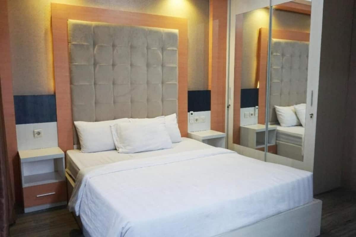 Superior Double Room, Balcony, City View | Wi-fi percuma 