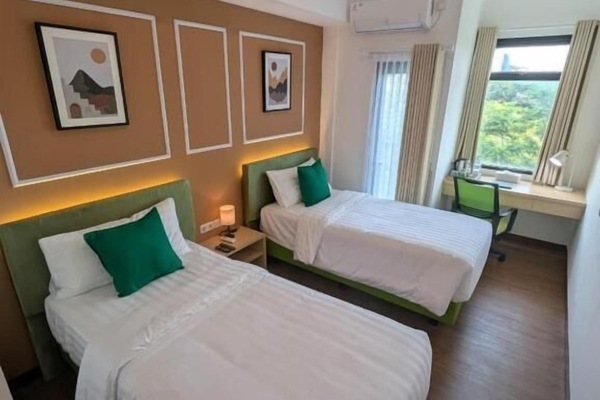 Exclusive Twin Room, 2 Twin Beds, Balcony, City View | WiFi (free)