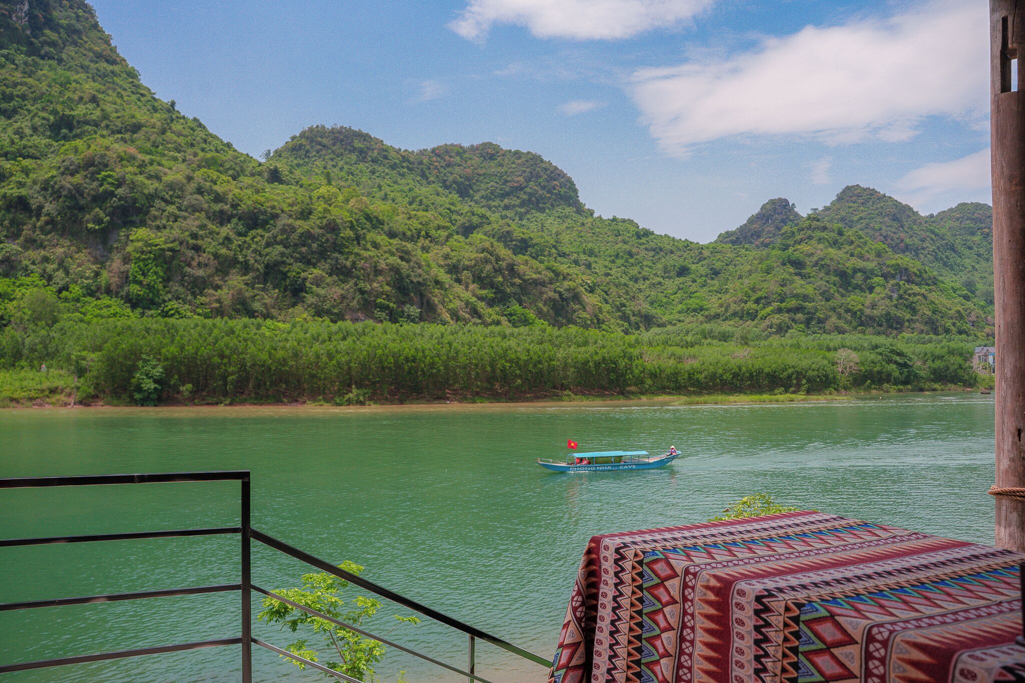 Khuôn viên nơi lưu trú