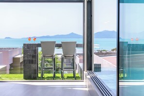 Rumah, balkon, pemandangan laut | Pemandangan balkon
