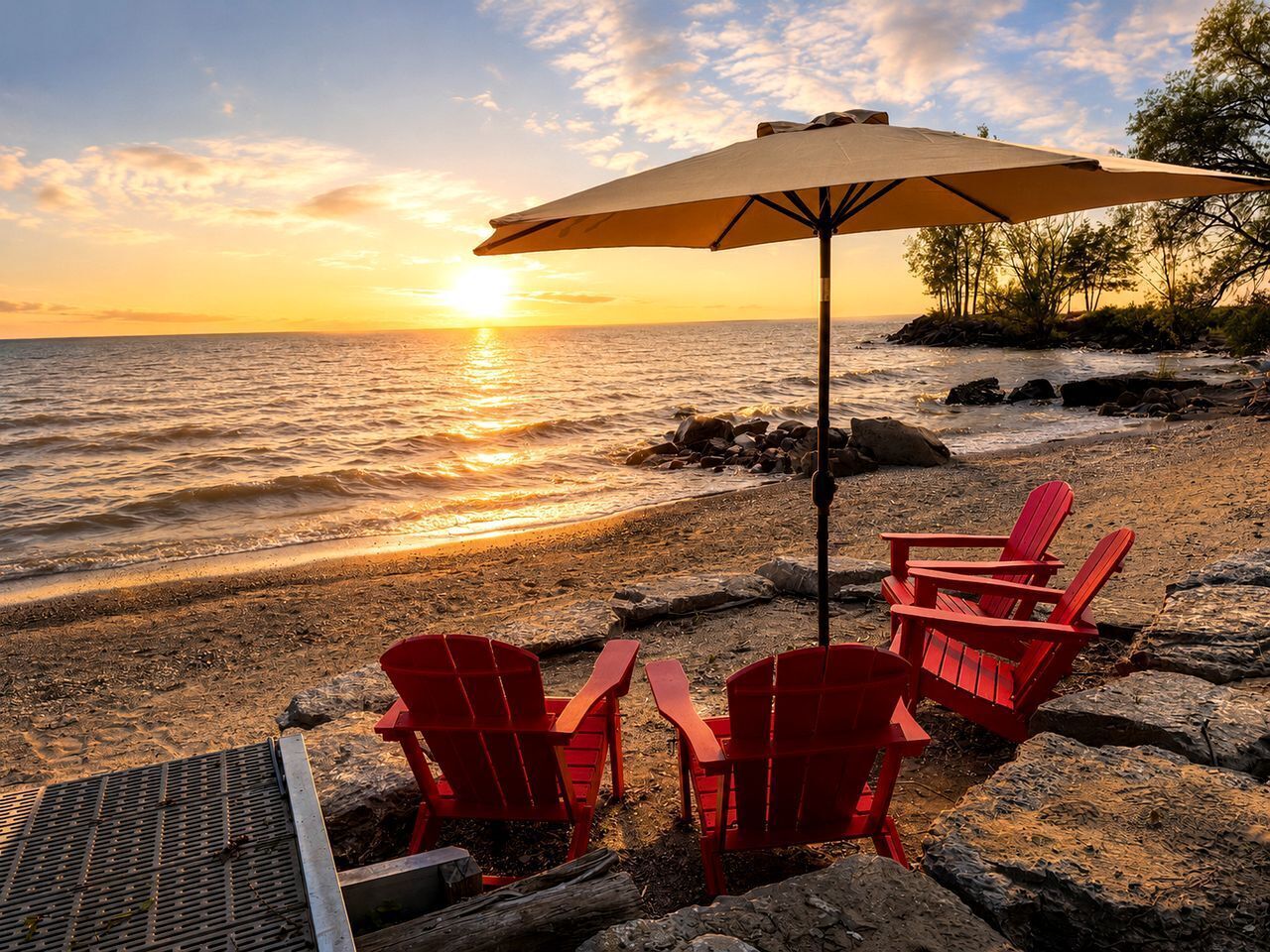 Beach nearby, kayaking