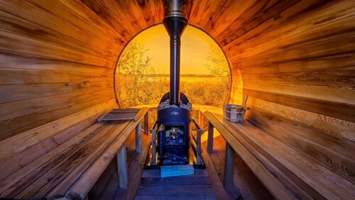 Alberta Glamping Tiny House with Sauna for Romantic Weekend Getaways Away from the City