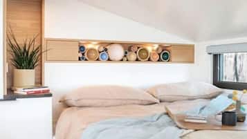 1 Schlafzimmer, Schreibtisch, WLAN, Bettwäsche