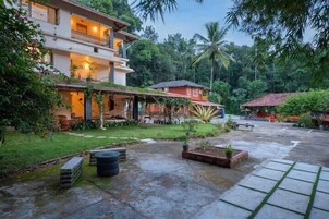 Front of property – evening/night
