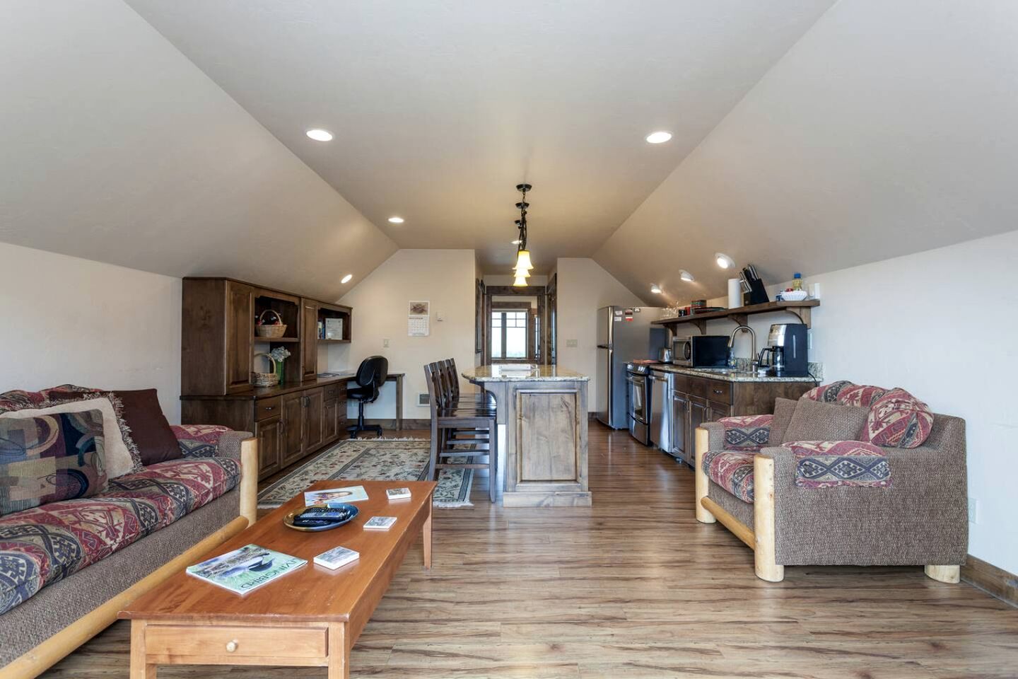 TV, fireplace, DVD player