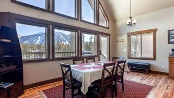 Dineren