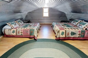 Tabla de planchar con plancha, wifi y ropa de cama 