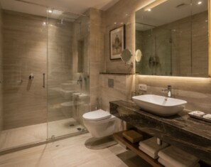 Free toiletries, towels, soap, shampoo - Hotel Kashi by Signature Stayz (Varanasi)