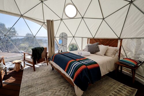 Luxurious Dome on Farm with Impressive Views at Splitrock Valley, California