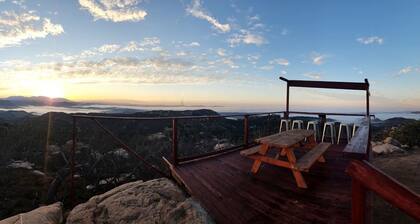 Luxurious Dome on Farm with Impressive Views at Splitrock Valley, California