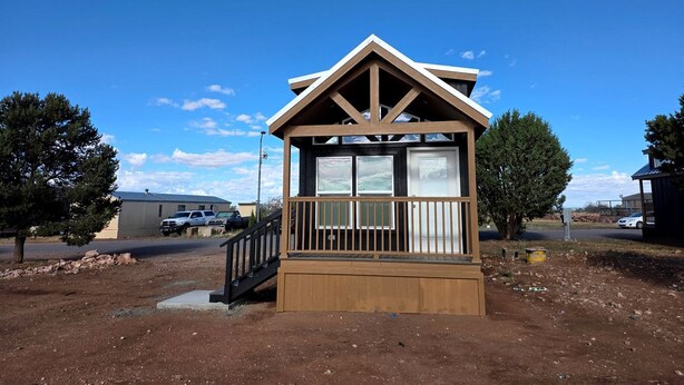 Unclassified image, 1 of 14, button - Stylish Chalet Retreat with Loft & Outdoor Views in Williams, Arizona (Williams)