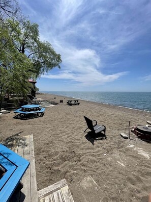 Beach - Waterfront Tiny House Ideal for a Relaxing Escape in Ontario (Leamington)