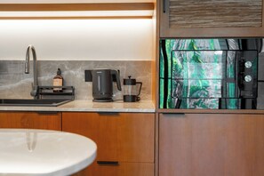 Apartamento Deluxe, junto a la piscina | Cocina privada