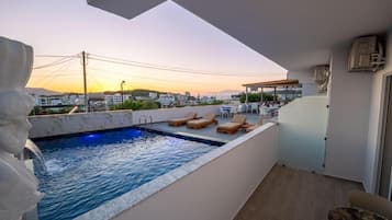 Chambre Double Standard, balcon | Piscine
