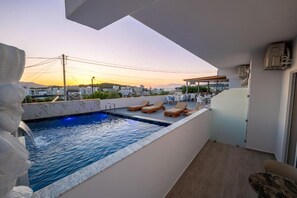 Standard Double Room, Balcony | Pool | Seasonal outdoor pool - Hotel Perla Ksamil (Ksamil)