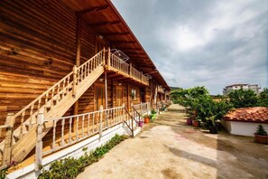 Exterior - Guest House Luiza (Borsh)