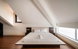In-room safe, desk, blackout curtains, soundproofing - Villa Boutique Luxury  (An Khanh)