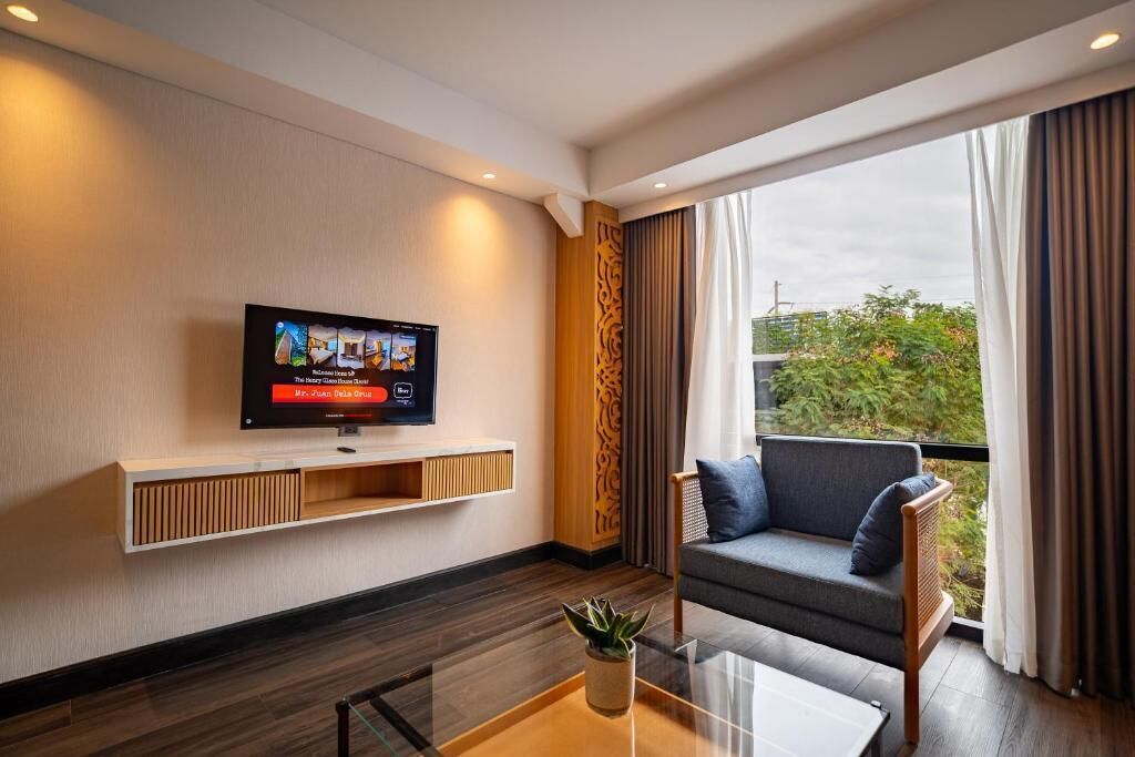 Suite | Living area