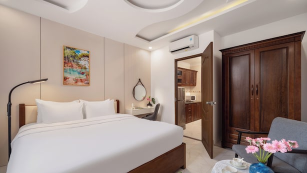 Standard Apartment, City View - Miami Beach Hotel & Apartment (Da Nang)