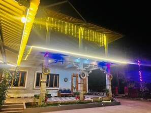 Ngoại thất